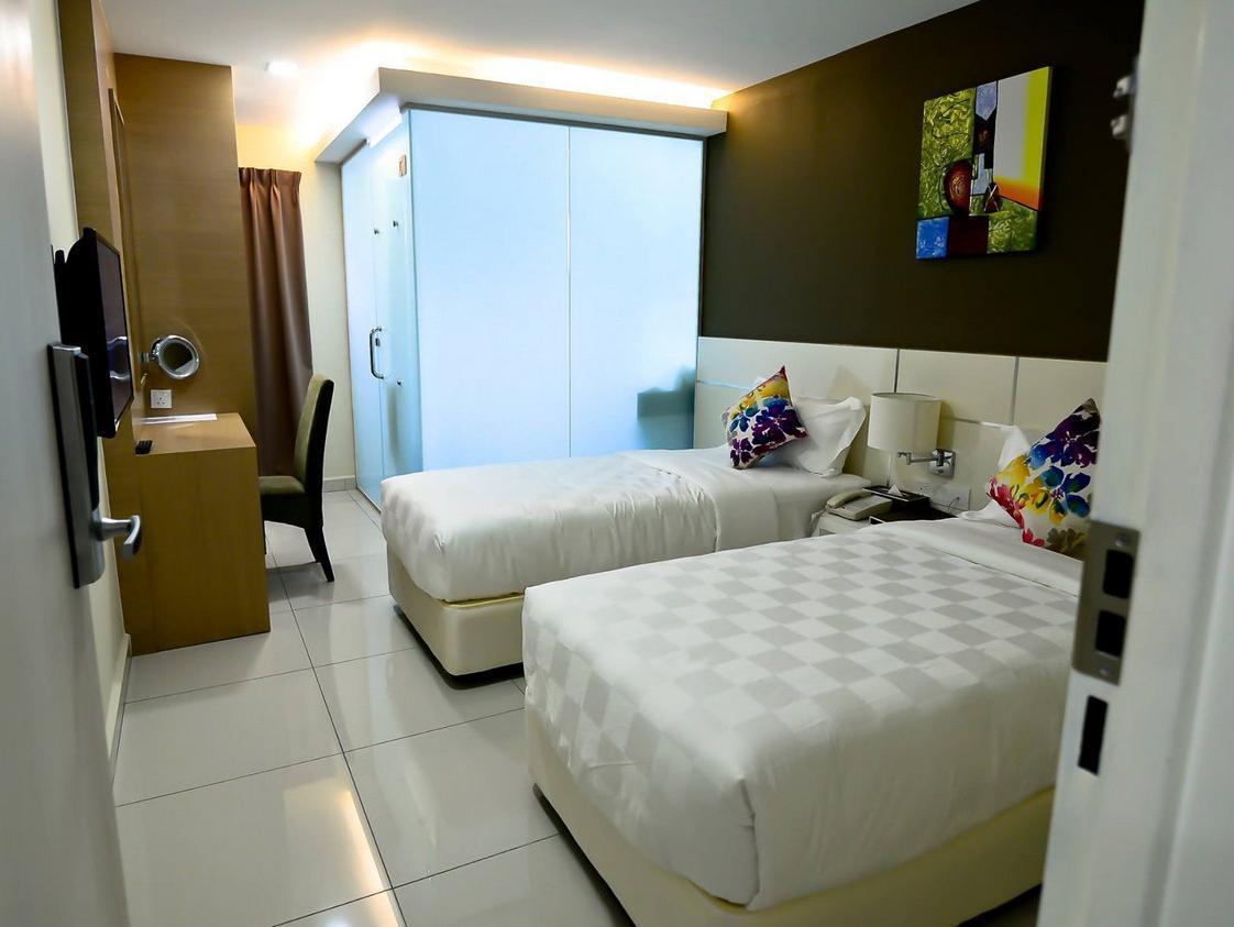 Hotel Mornington Bukit Permata Lumut Dış mekan fotoğraf