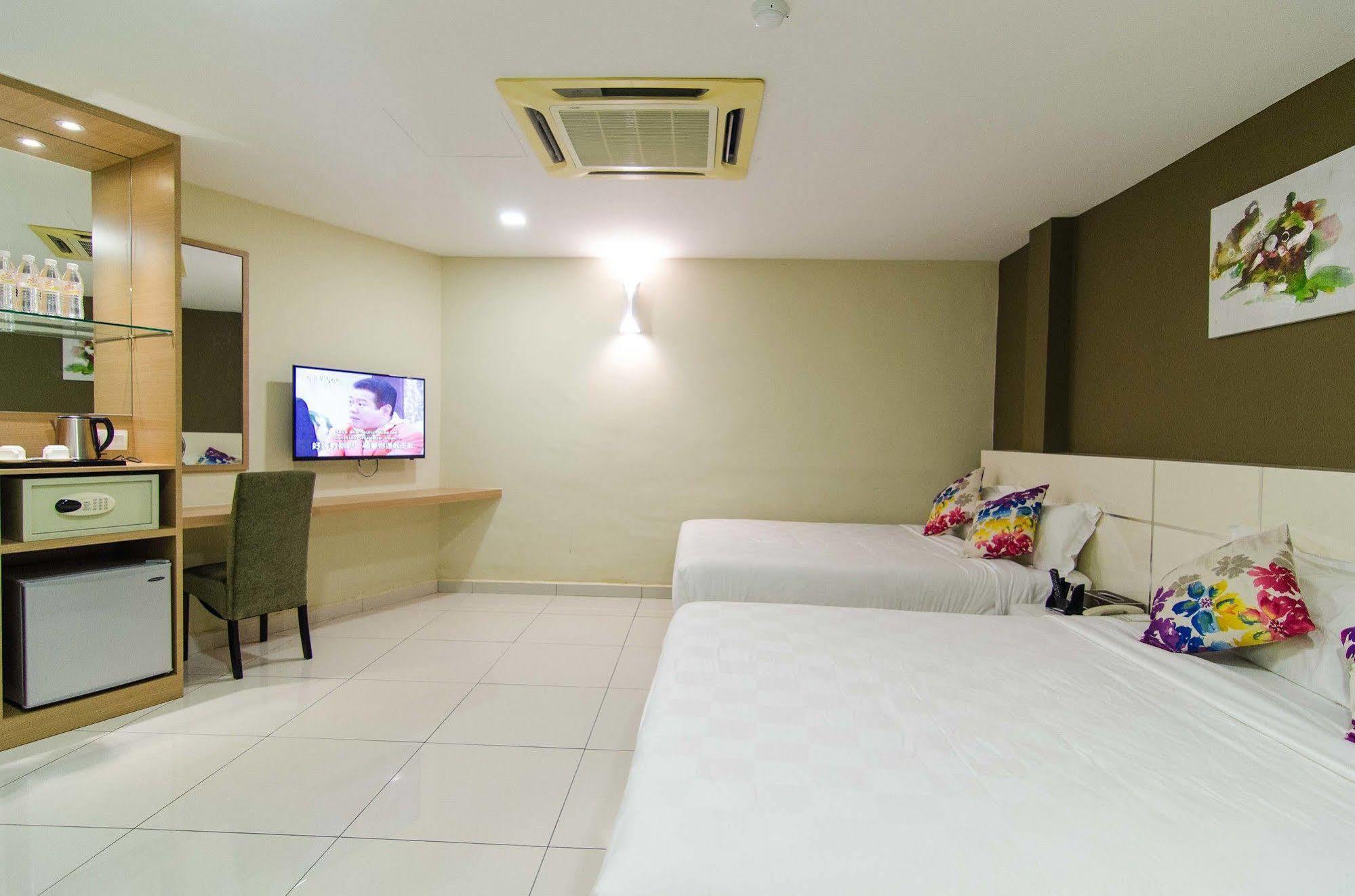 Hotel Mornington Bukit Permata Lumut Dış mekan fotoğraf