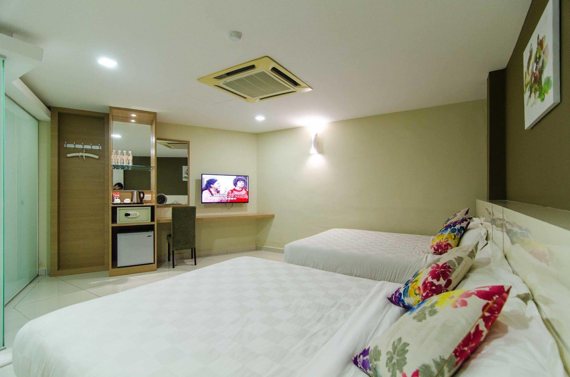 Hotel Mornington Bukit Permata Lumut Dış mekan fotoğraf