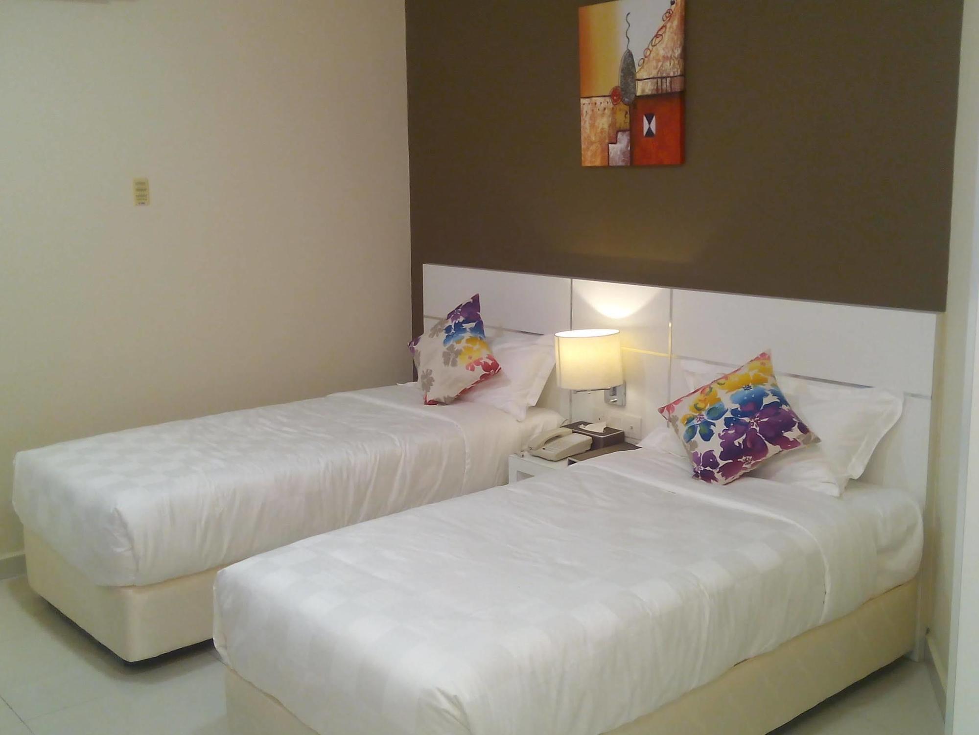 Hotel Mornington Bukit Permata Lumut Dış mekan fotoğraf