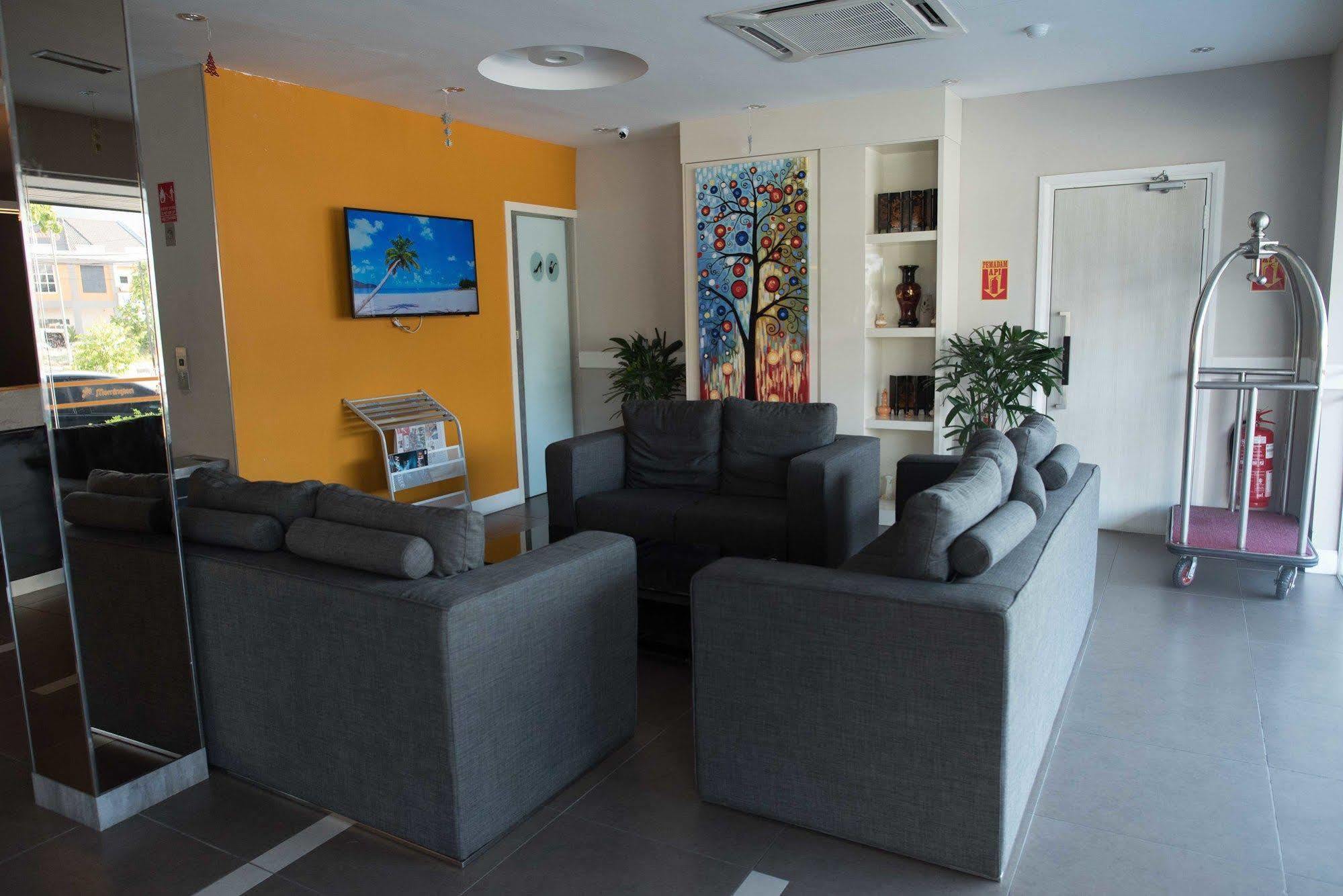 Hotel Mornington Bukit Permata Lumut Dış mekan fotoğraf