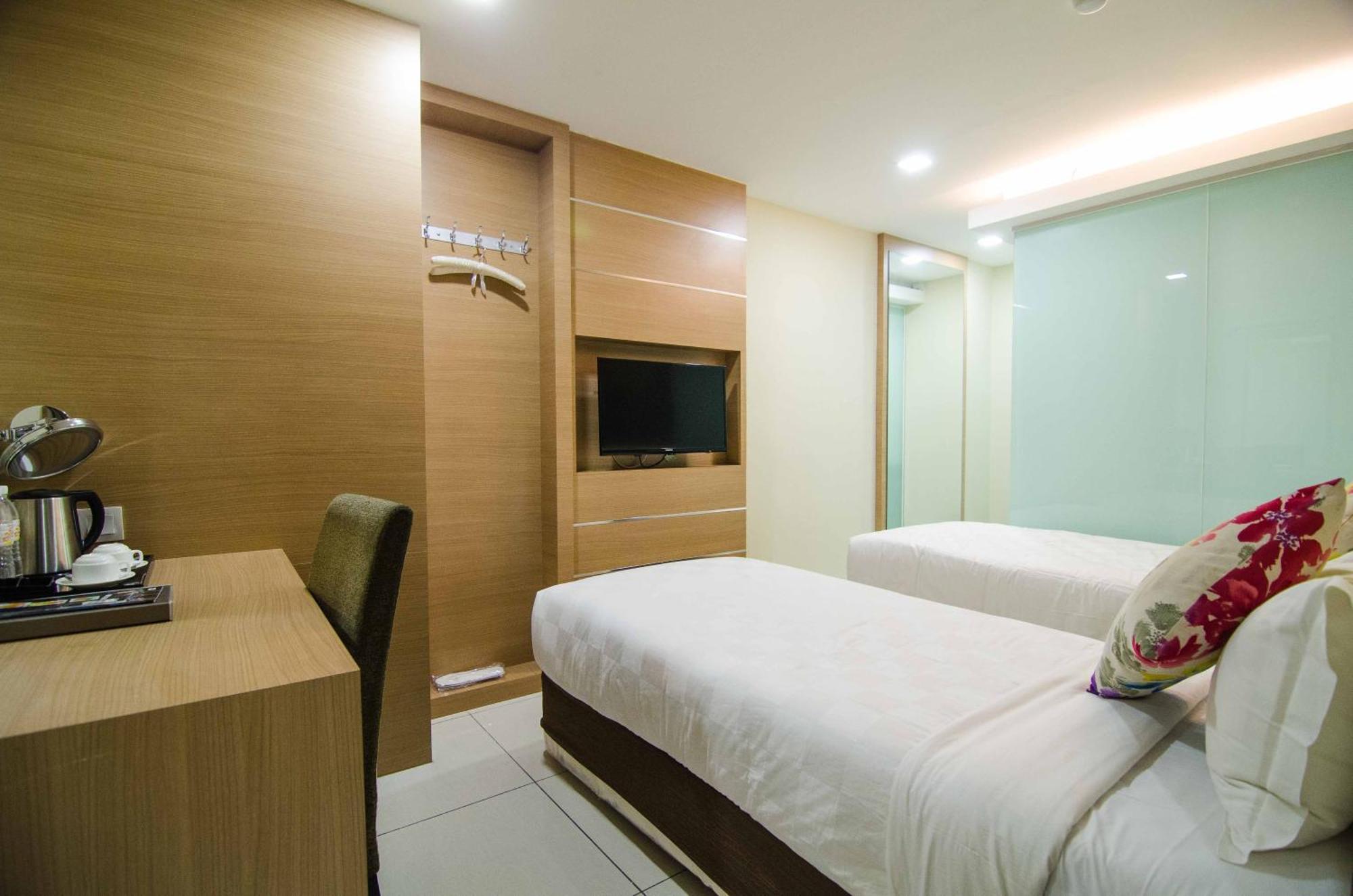 Hotel Mornington Bukit Permata Lumut Dış mekan fotoğraf